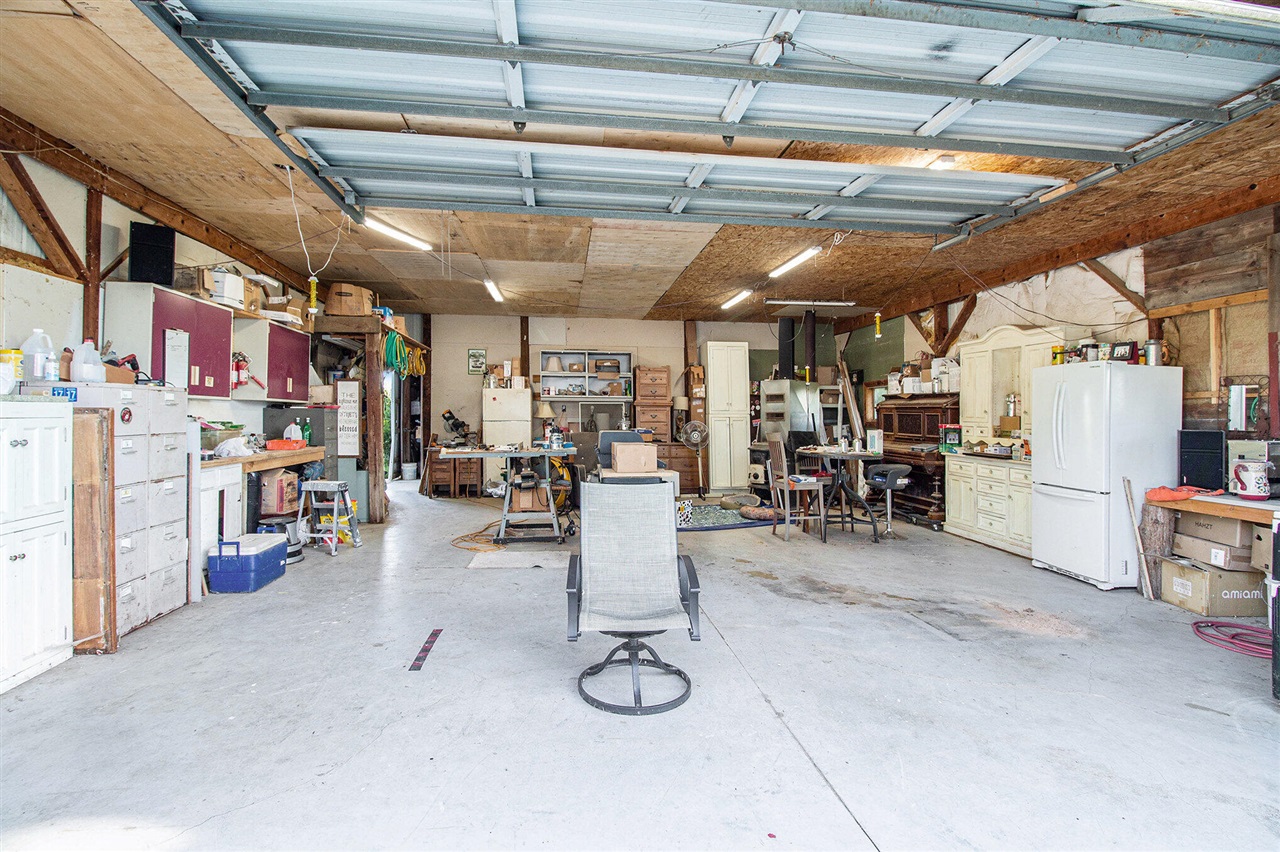 7350 Sanford Road photo 29