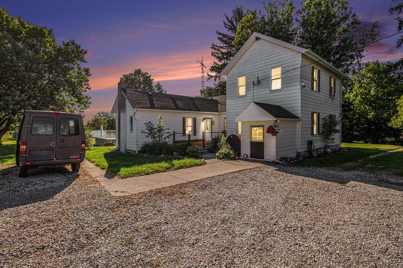 7350 Sanford Road, Howell, MI, 48855-9208