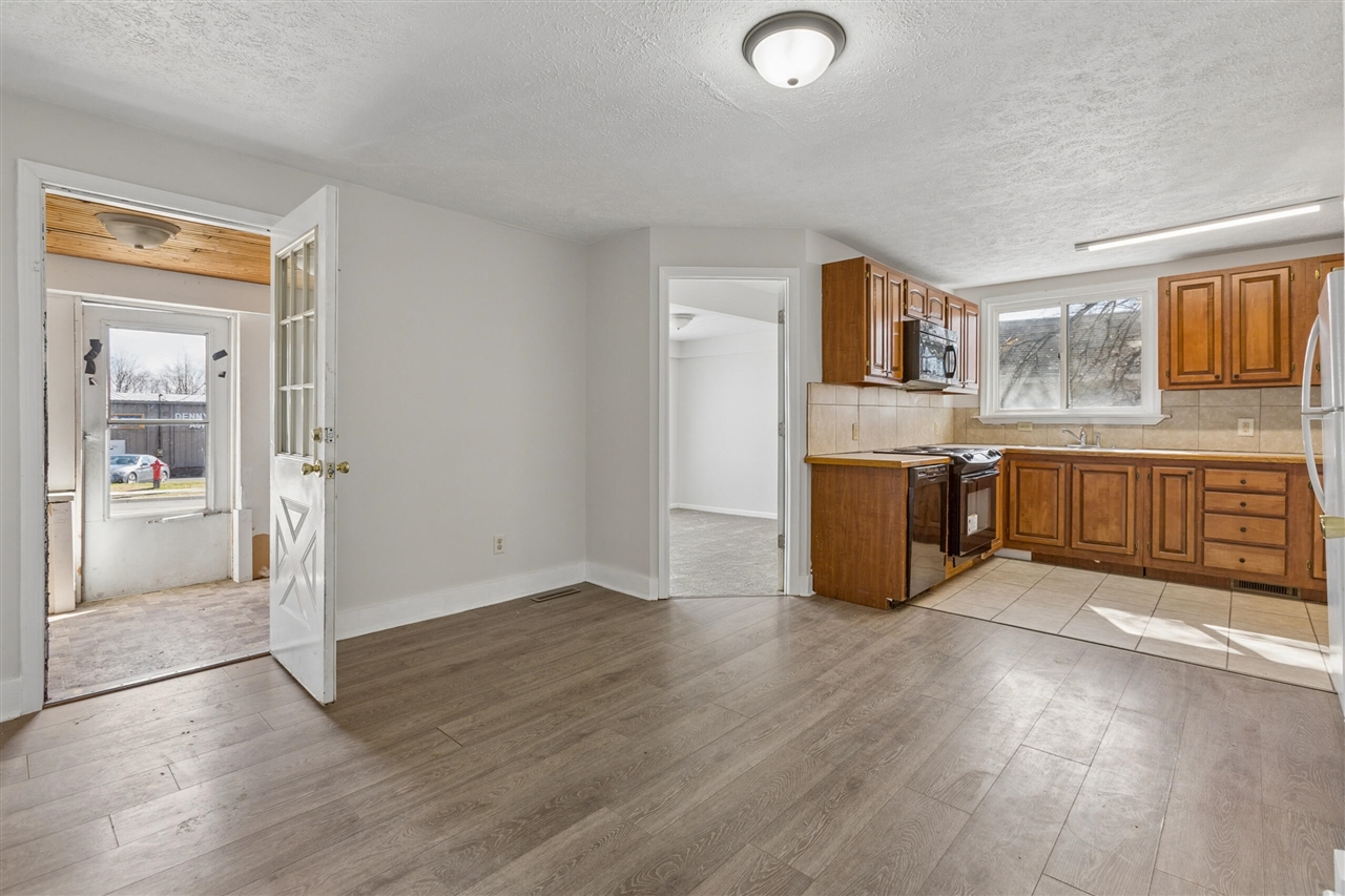 Homes for sale in Buchanan, MI | 309 N Red Bud Trl, Buchanan, MI 49107 | MLS# 70519326