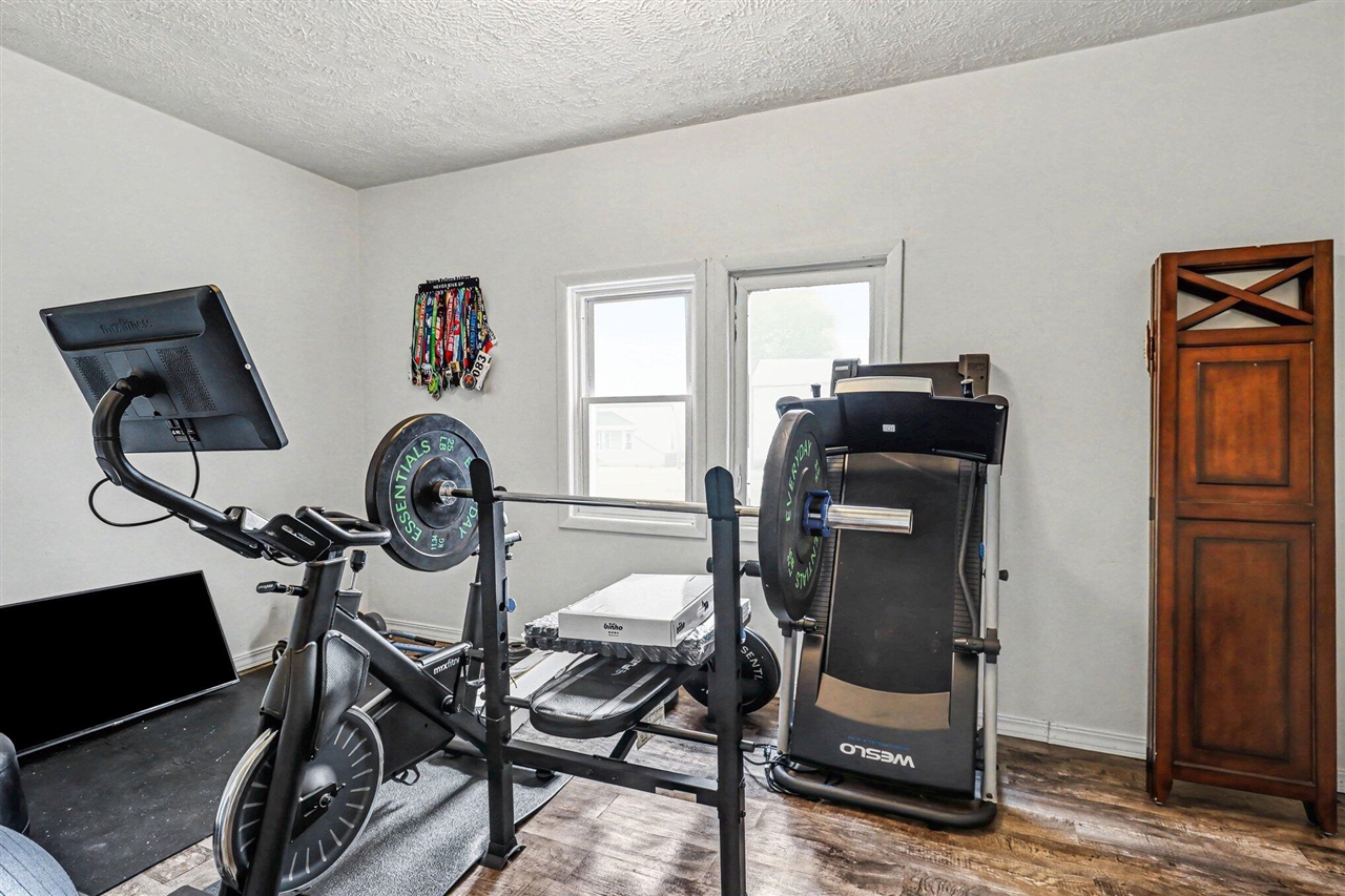 801 N 4th Avenue, Big Rapids, MI, 49307-1129