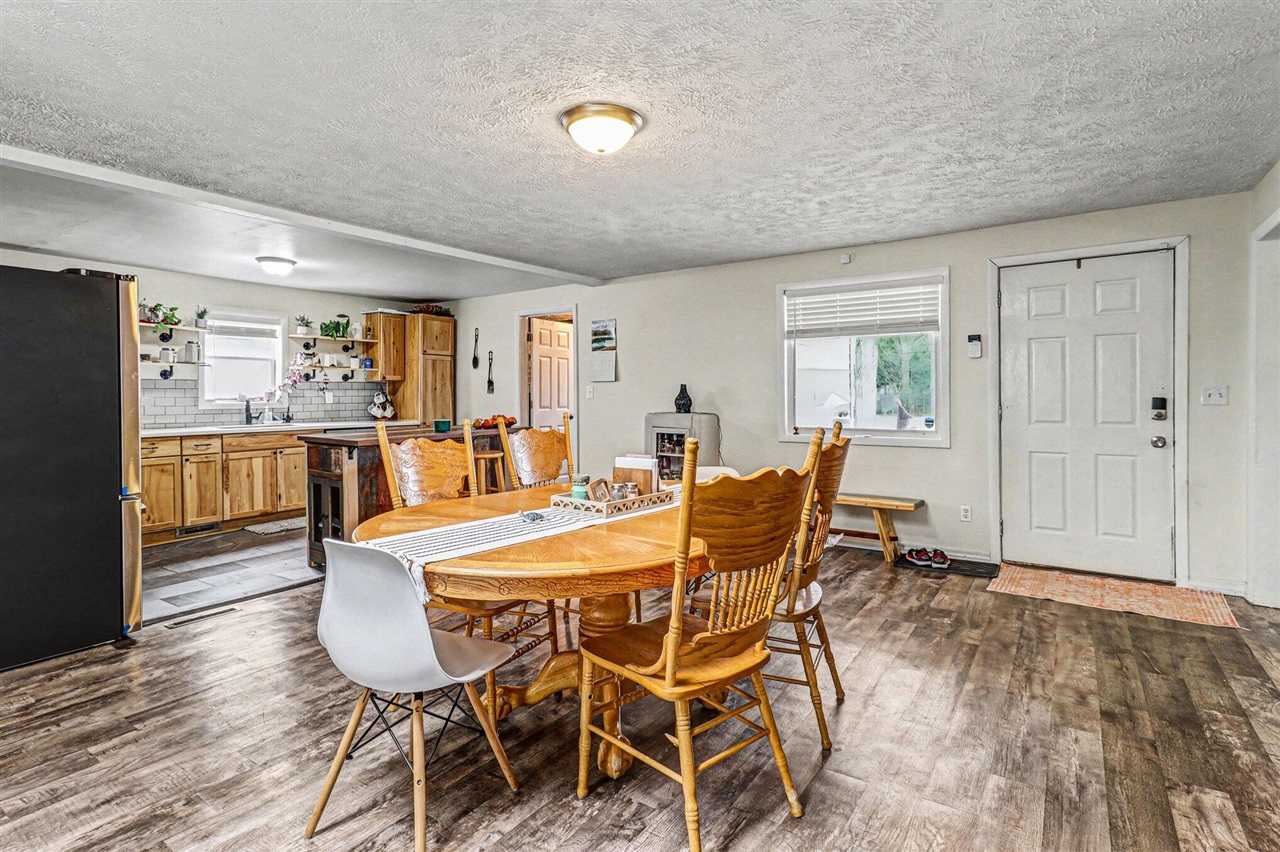 801 N 4th Avenue, Big Rapids, MI, 49307-1129