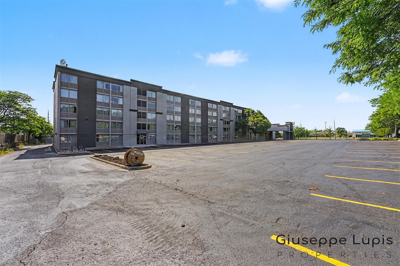 14th image of 3333 28th St #504, Grand Rapids, MI 49512 | MLS# 70519330