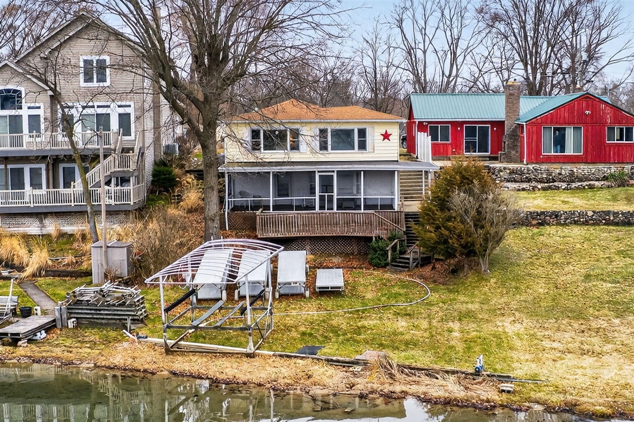 11417 N Shore Drive, Lake, MI, 48632