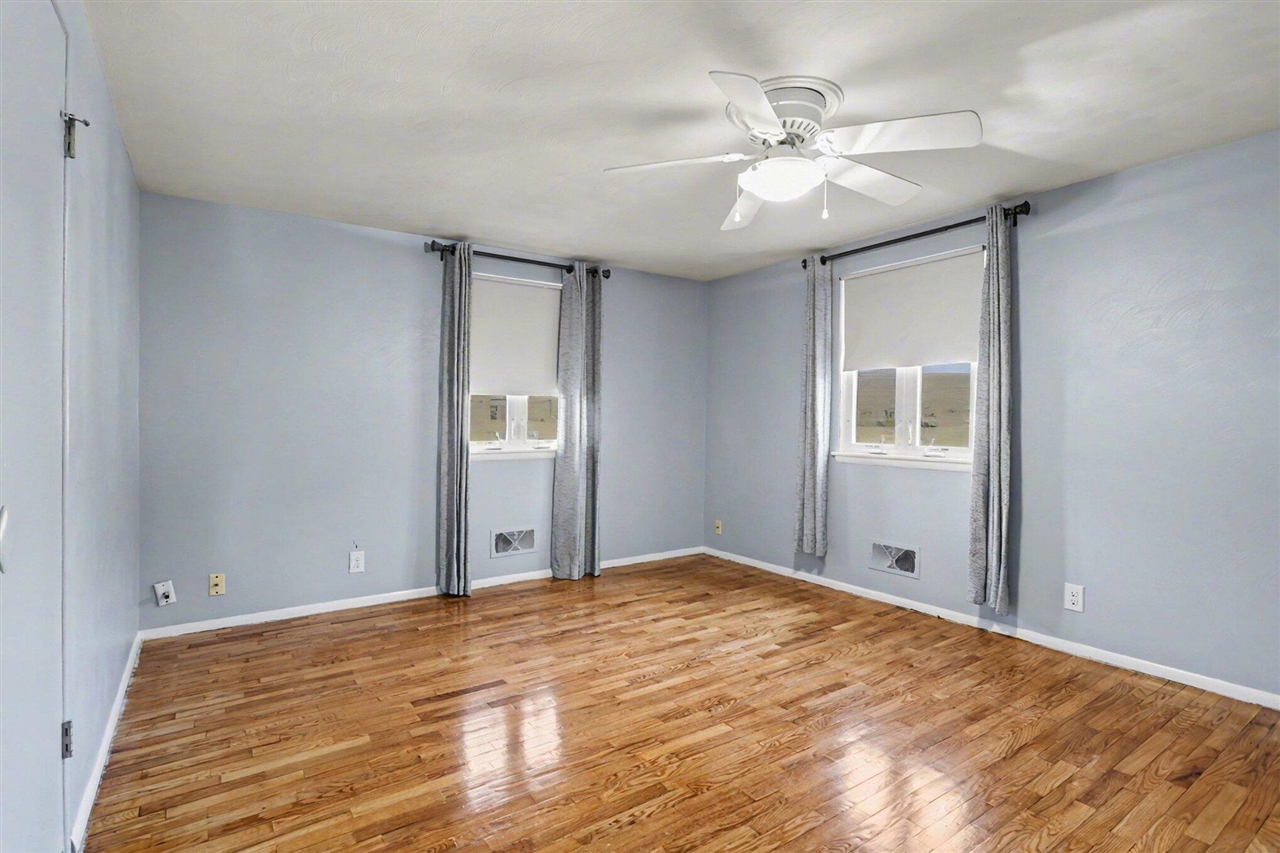 244 Downey Drive, Benton Harbor, MI, 49022-6824