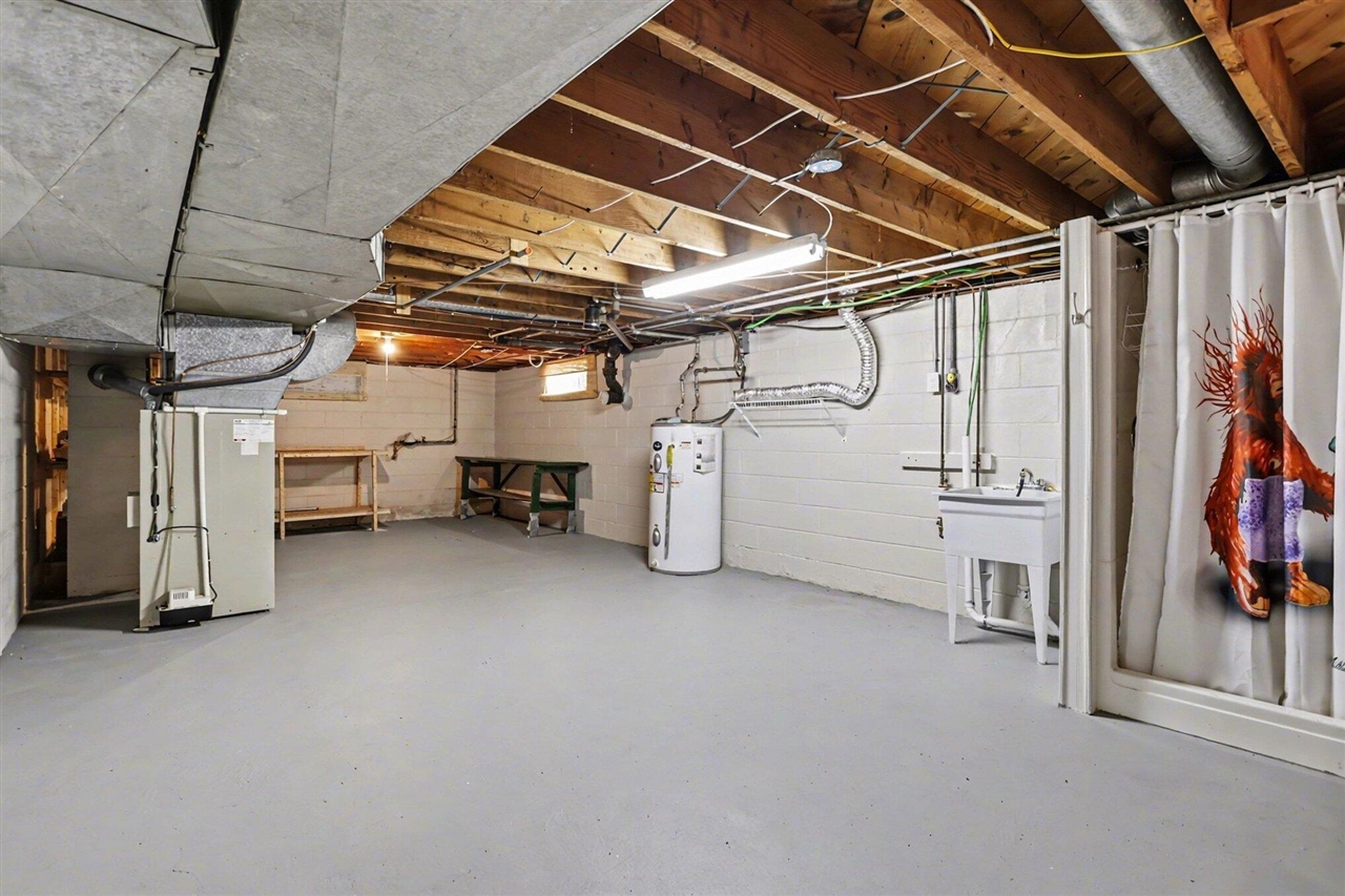 244 Downey Drive, Benton Harbor, MI, 49022-6824