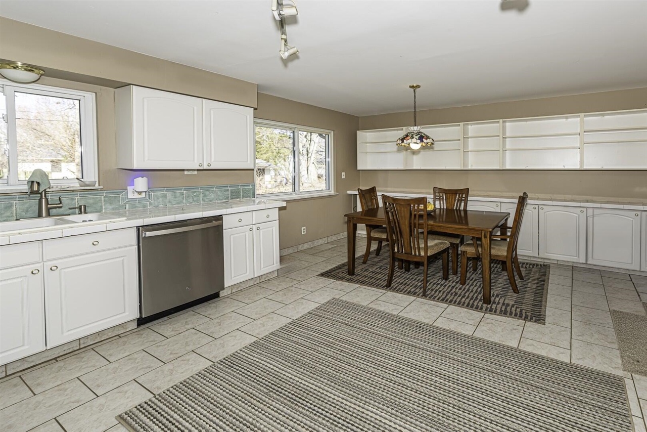 467 Douglas Street, Ypsilanti, MI, 48197-2024