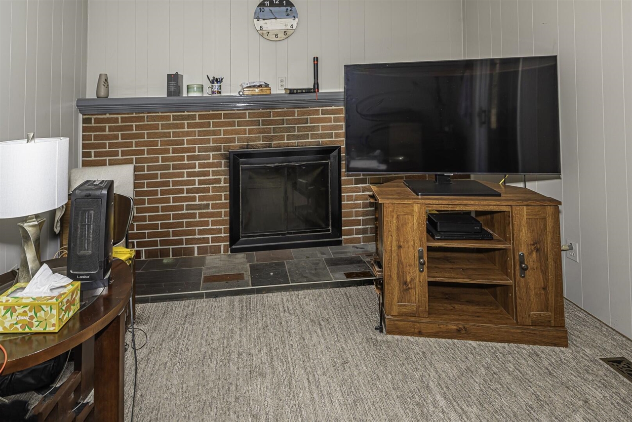 467 Douglas Street, Ypsilanti, MI, 48197-2024