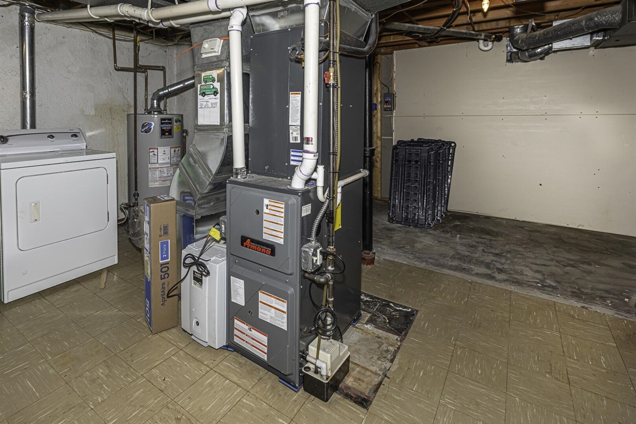 467 Douglas Street, Ypsilanti, MI, 48197-2024