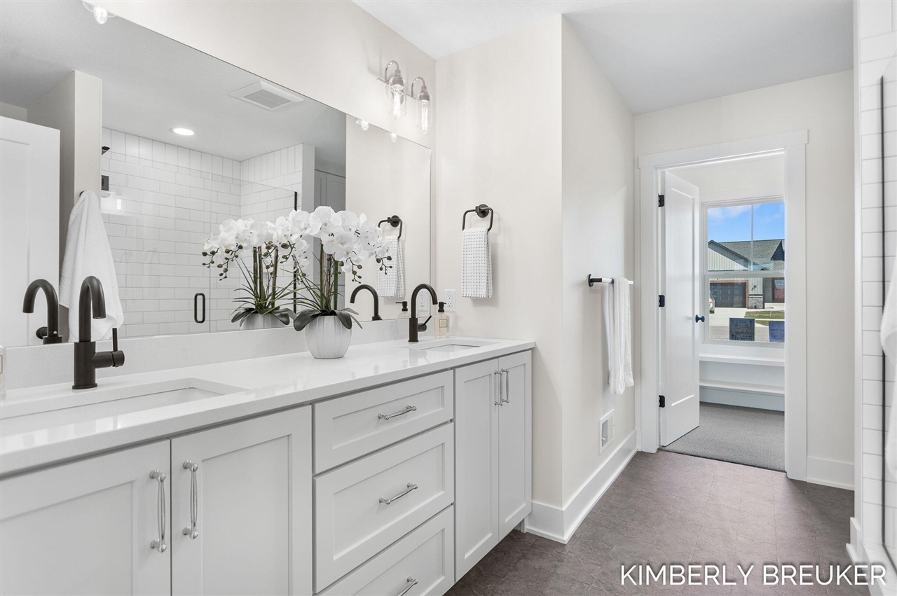 11923 Everett Avenue, Allendale, MI, 49401-7448