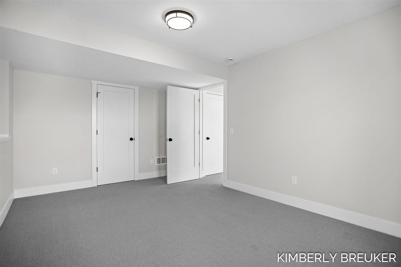 11923 Everett Avenue, Allendale, MI, 49401-7448