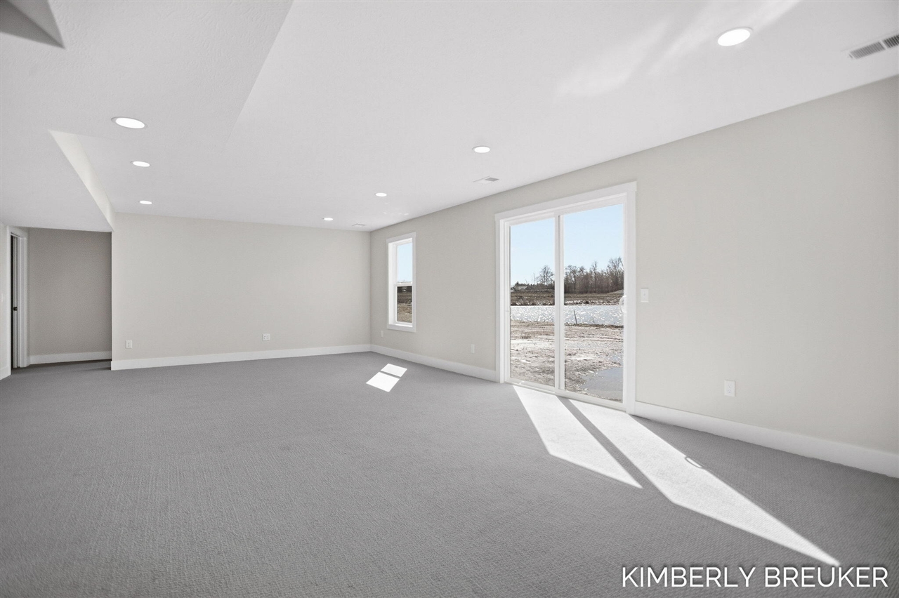 11923 Everett Avenue, Allendale, MI, 49401-7448