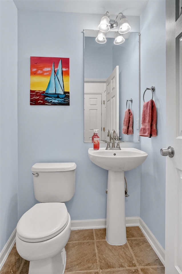 518 Dockside Circle, Holly, MI, 48442-2025