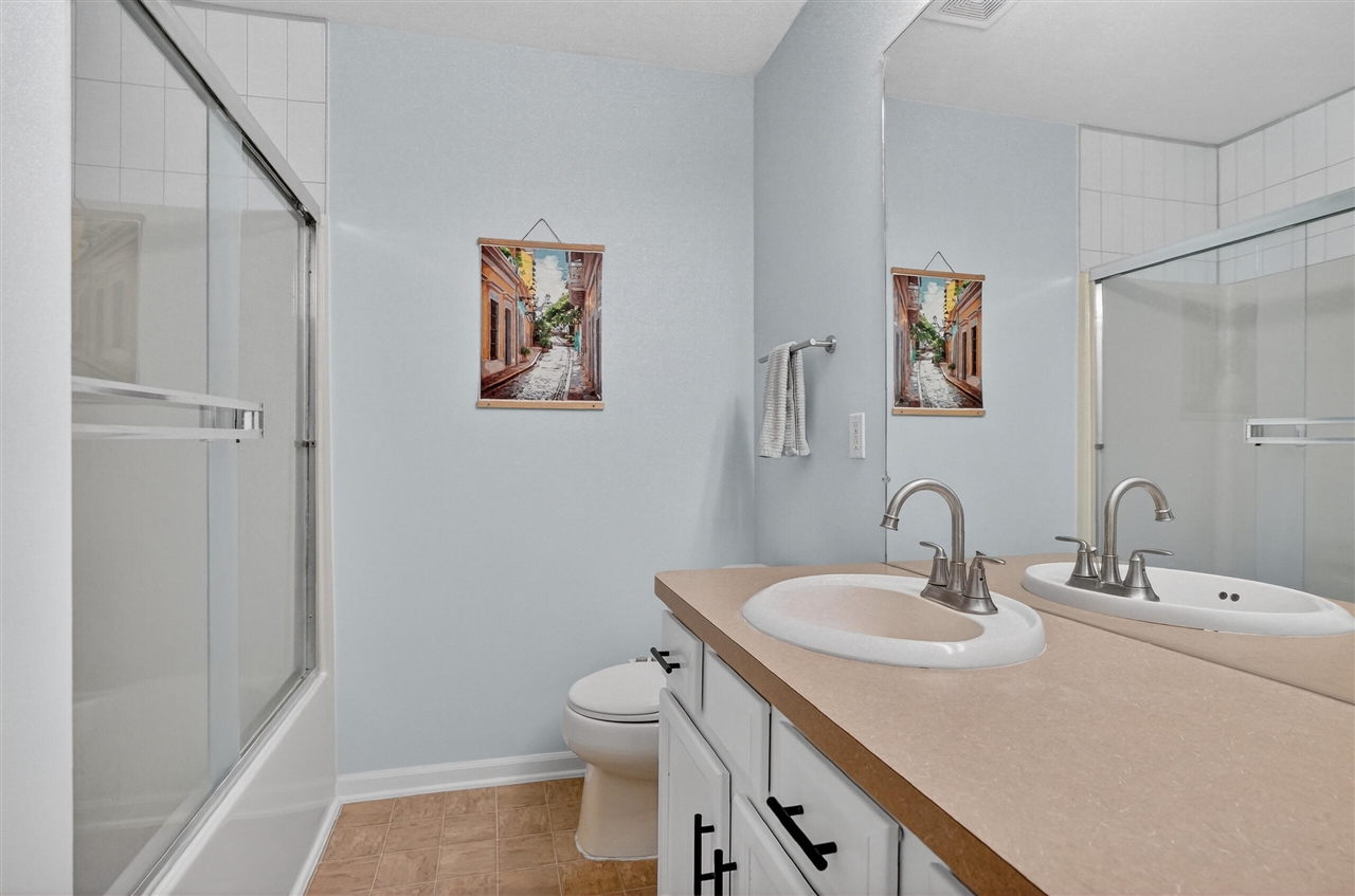 518 Dockside Circle, Holly, MI, 48442-2025