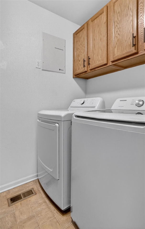 518 Dockside Circle, Holly, MI, 48442-2025