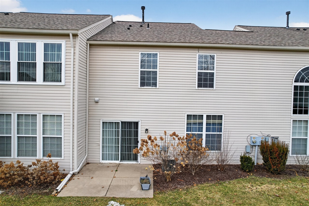 518 Dockside Circle, Holly, MI, 48442-2025