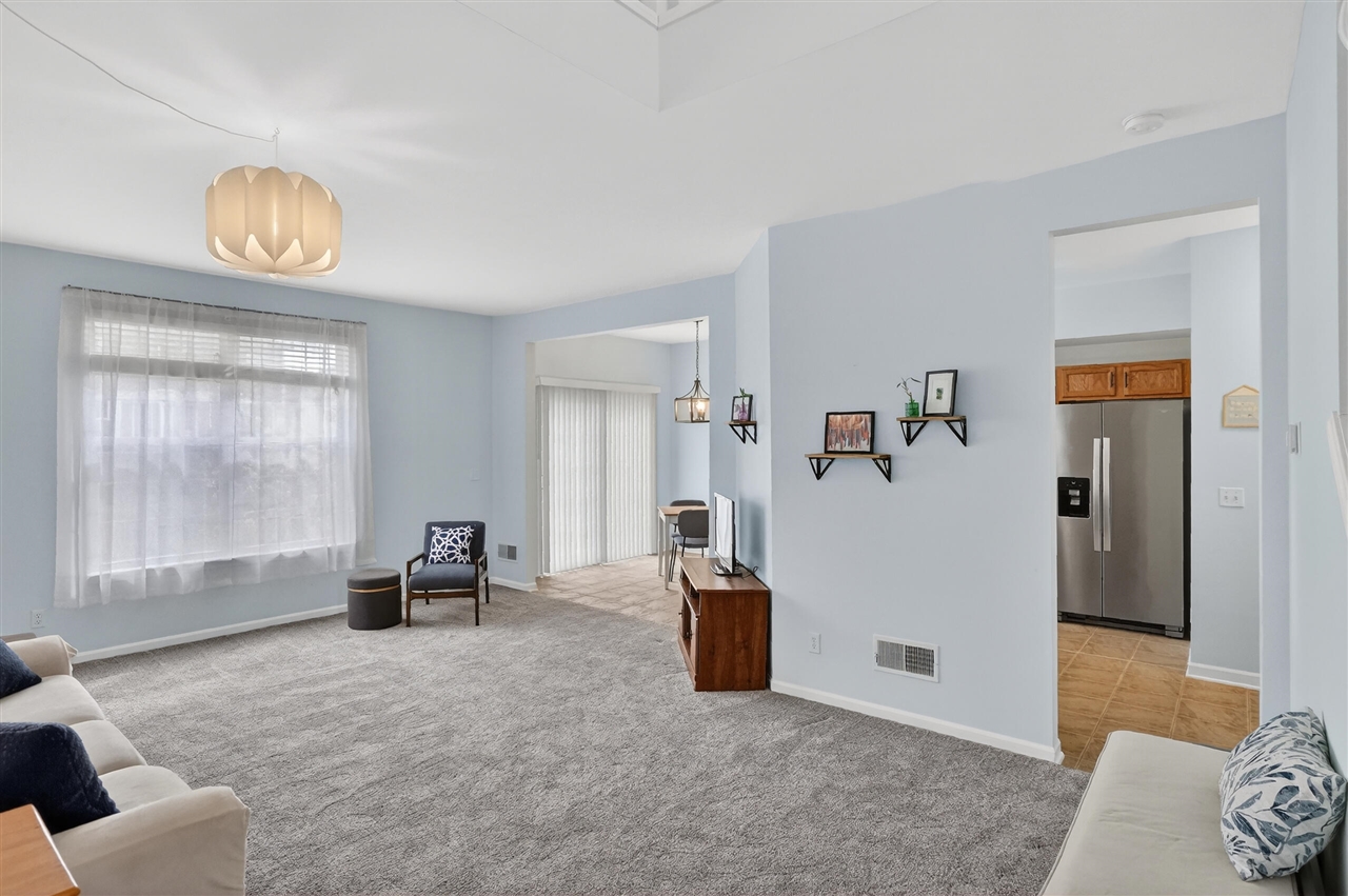 518 Dockside Circle, Holly, MI, 48442-2025