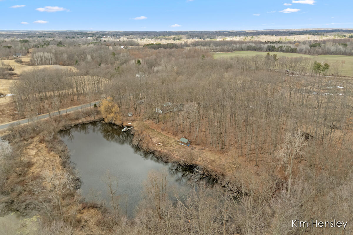 14280 Edgerton Avenue, Cedar Springs, MI, 49319-9441