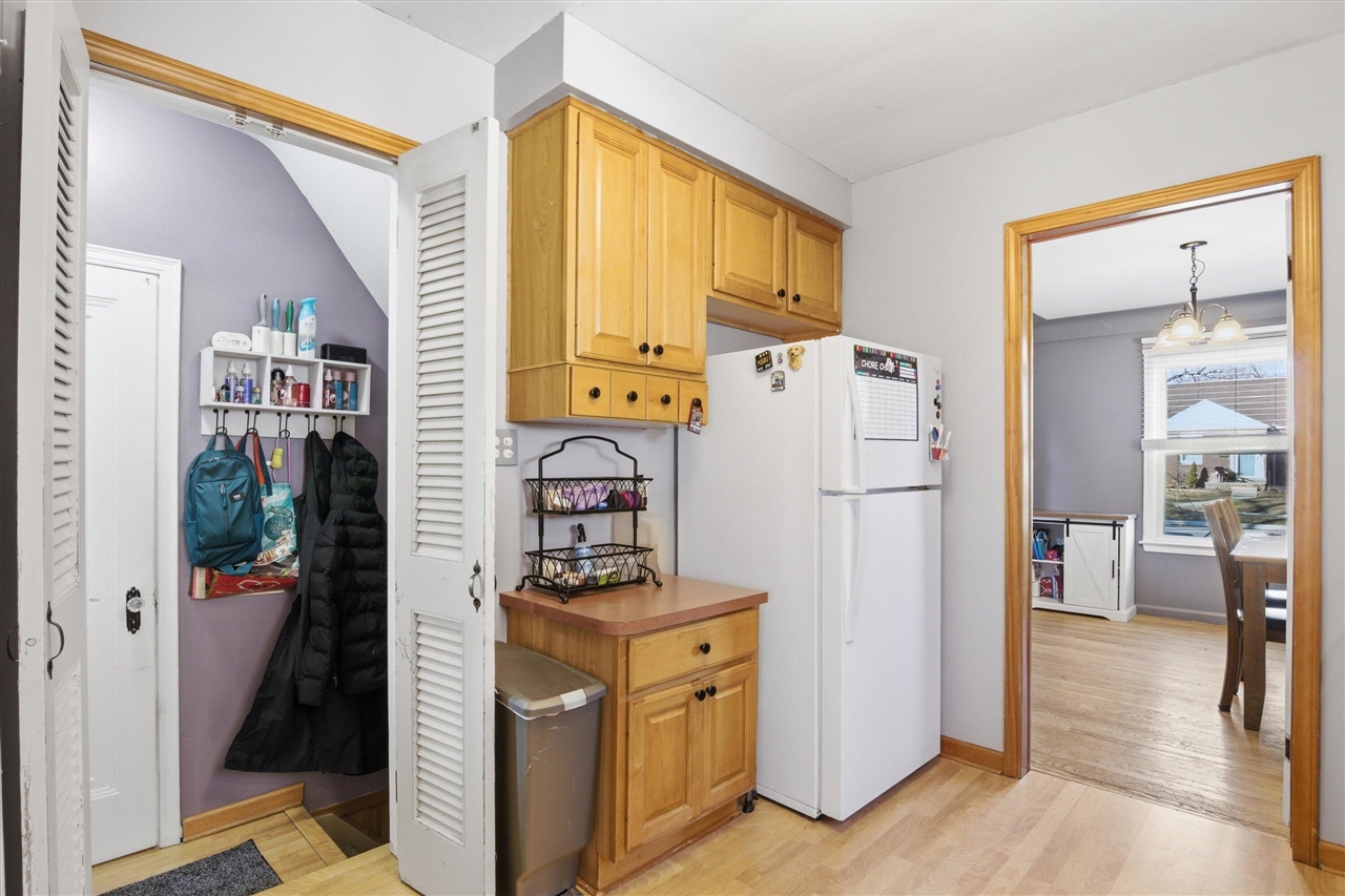 1000 N Elizabeth Street, Dearborn, MI, 48128-1709