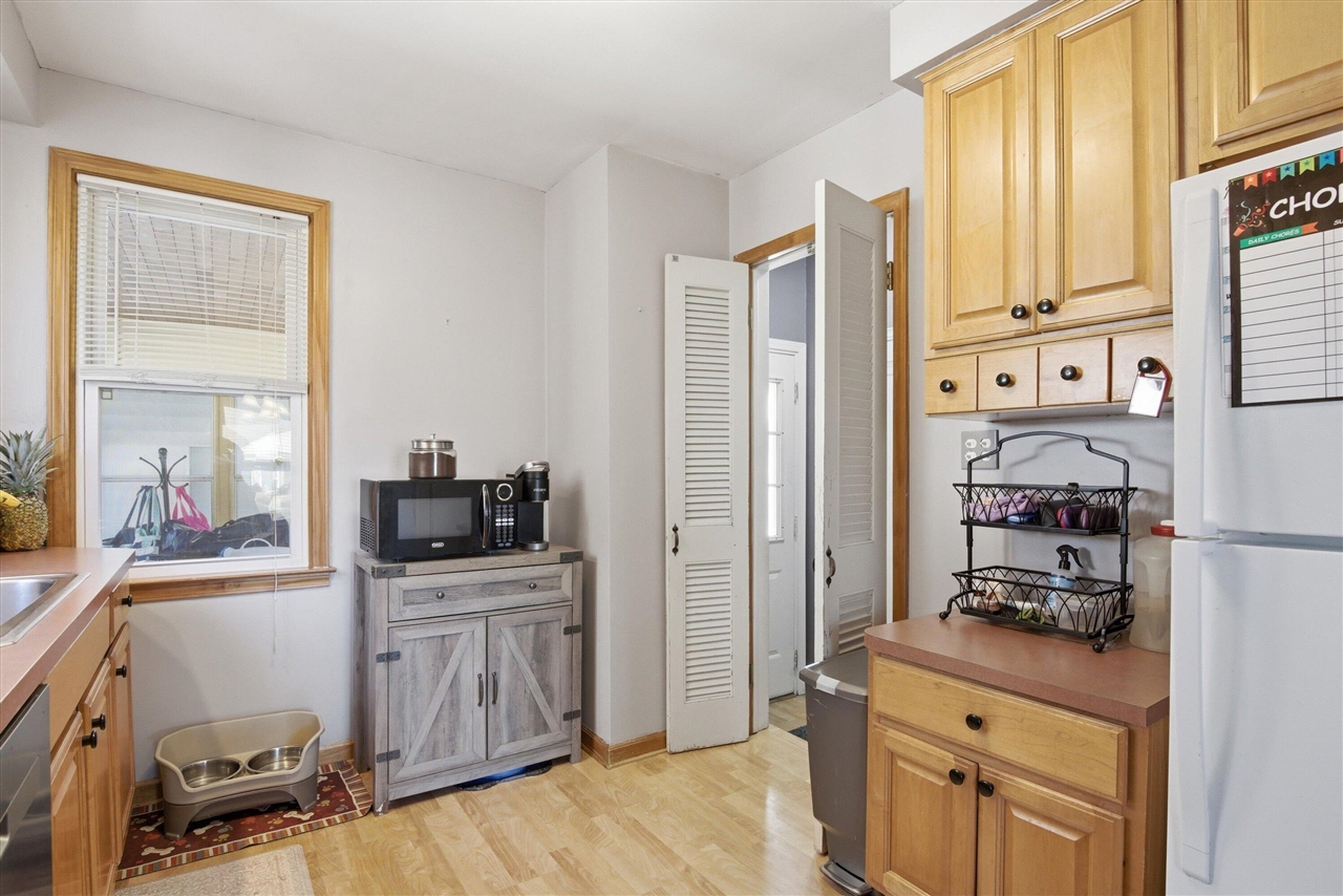 1000 N Elizabeth Street, Dearborn, MI, 48128-1709