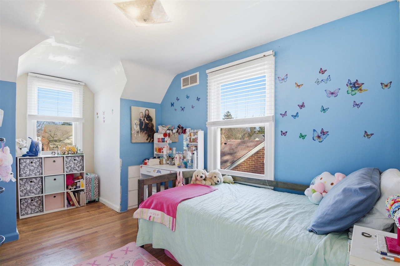 1000 N Elizabeth Street, Dearborn, MI, 48128-1709