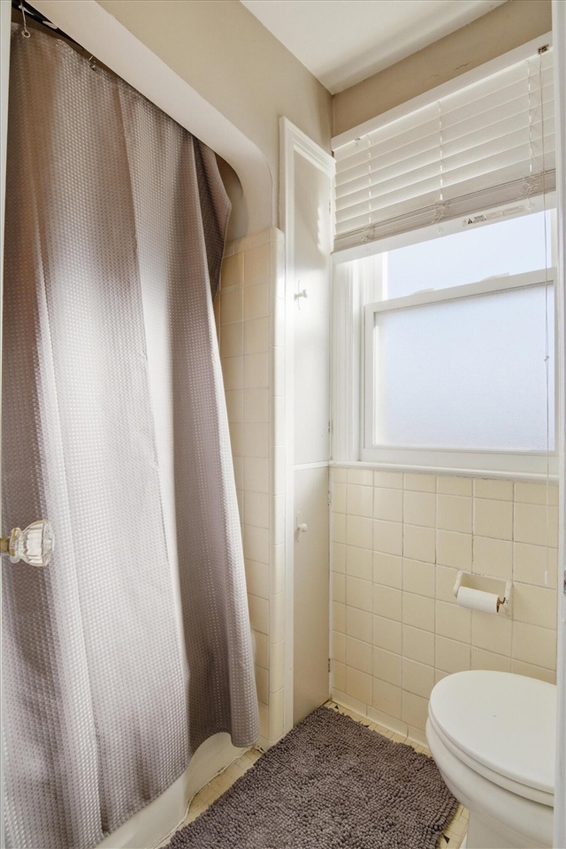 1000 N Elizabeth Street, Dearborn, MI, 48128-1709