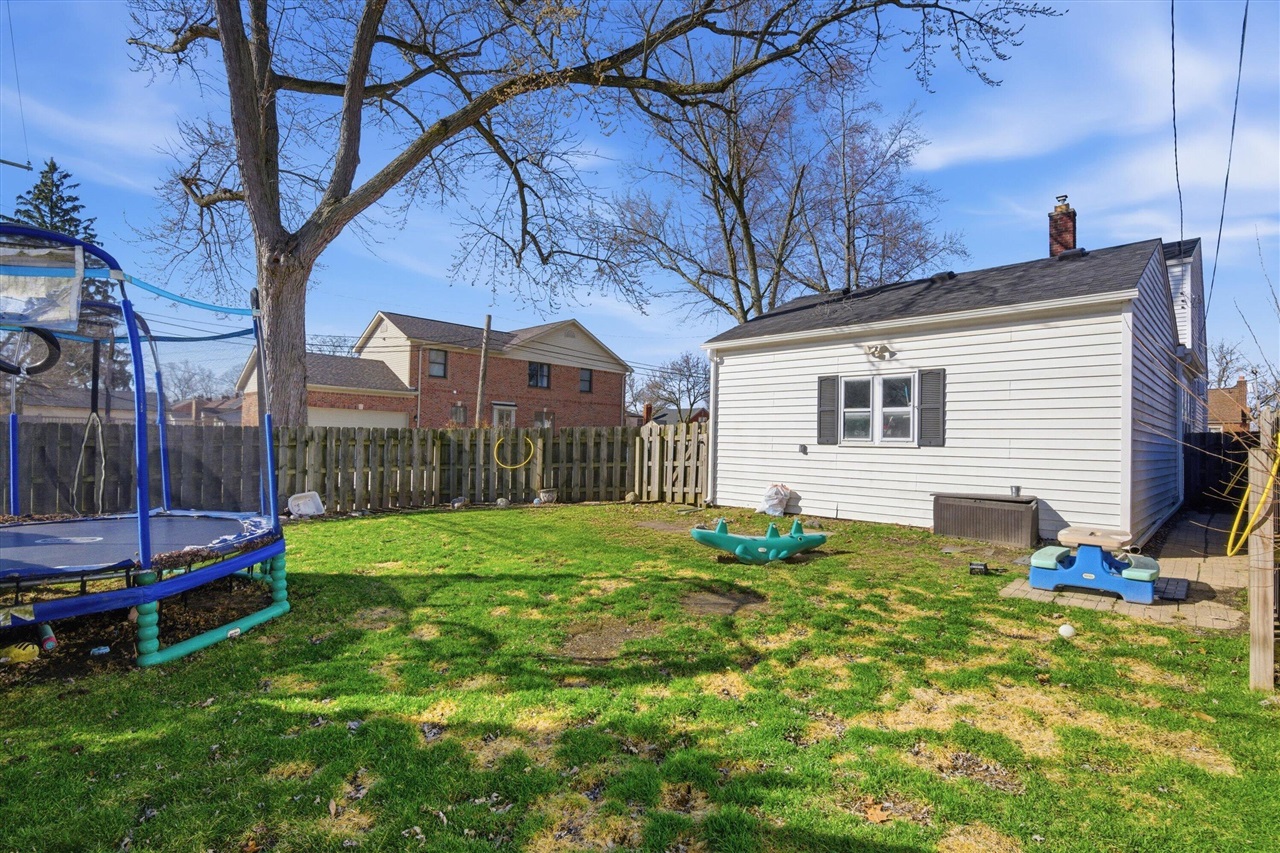 1000 N Elizabeth Street, Dearborn, MI, 48128-1709