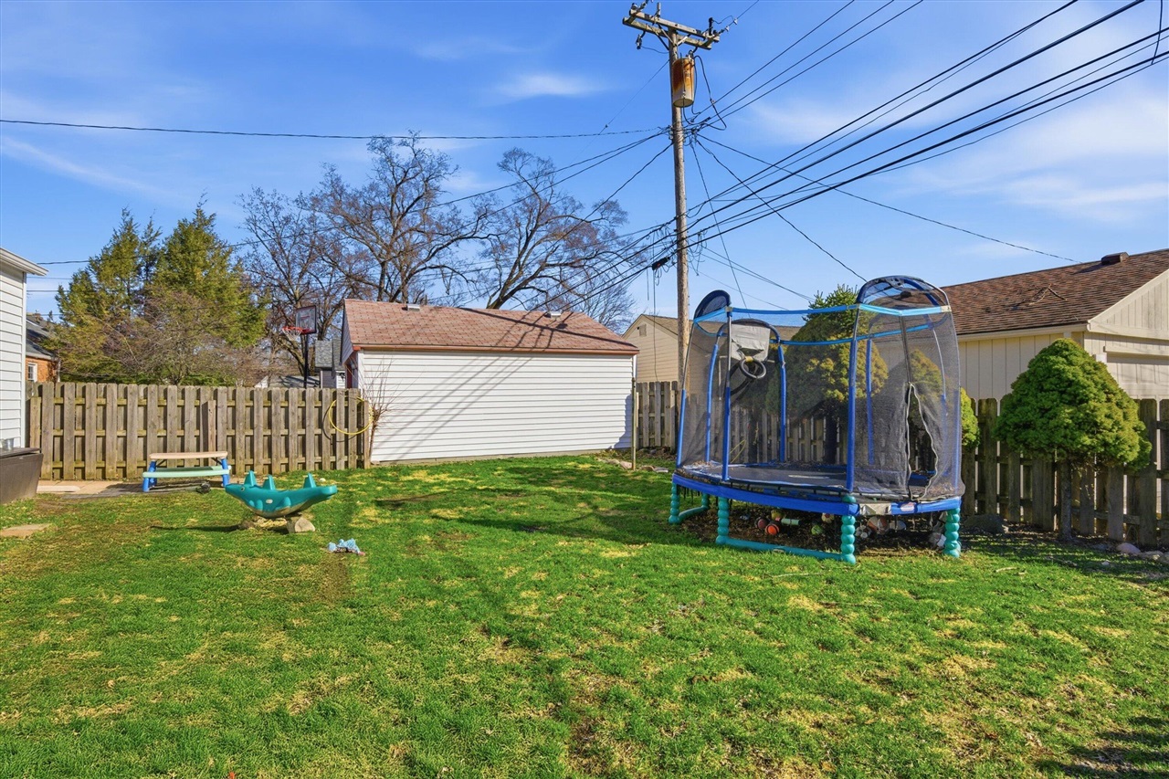 1000 N Elizabeth Street, Dearborn, MI, 48128-1709