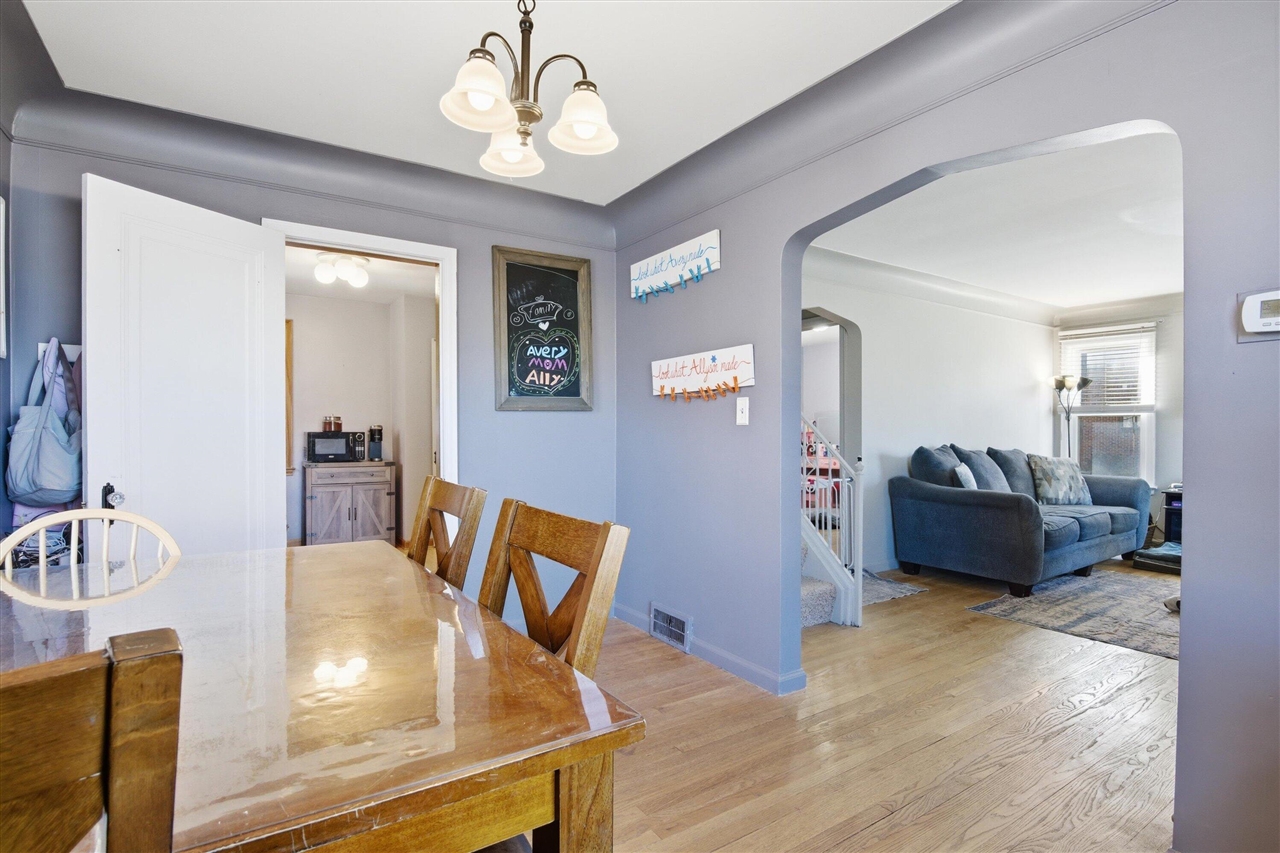 1000 N Elizabeth Street, Dearborn, MI, 48128-1709