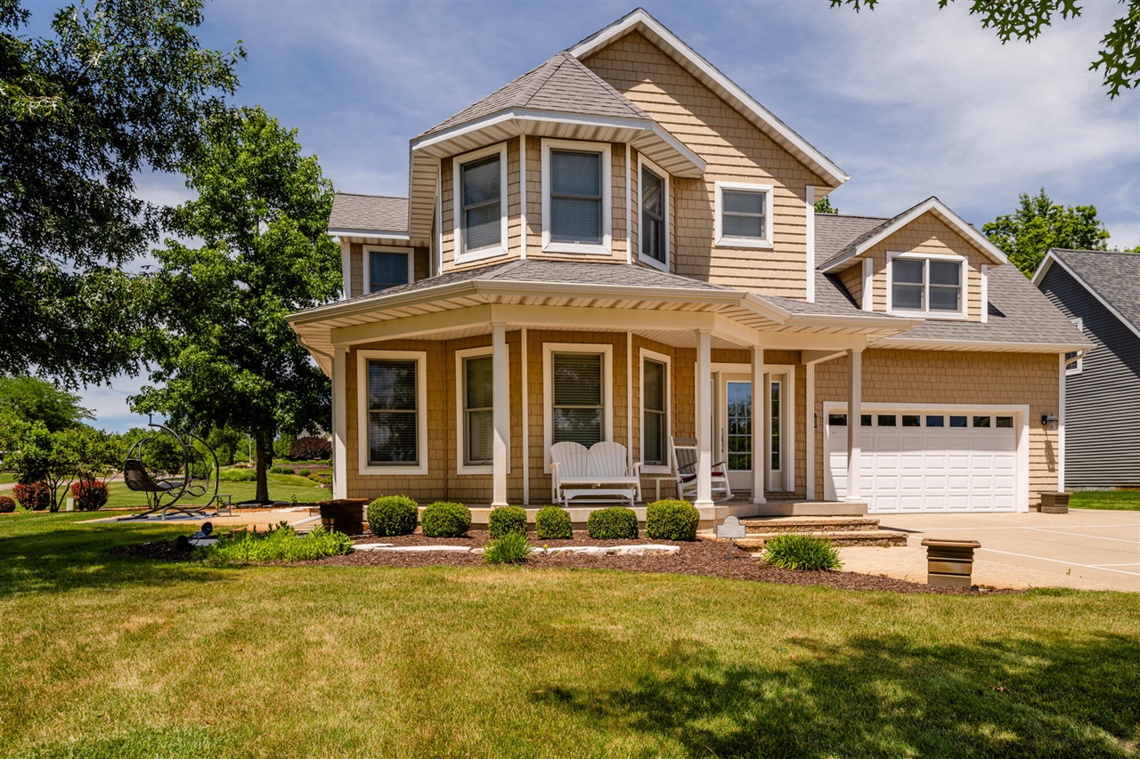 Homes for sale in Watervliet, MI | 5949 Osprey Ln, Watervliet, MI 49098 | MLS# 70519396