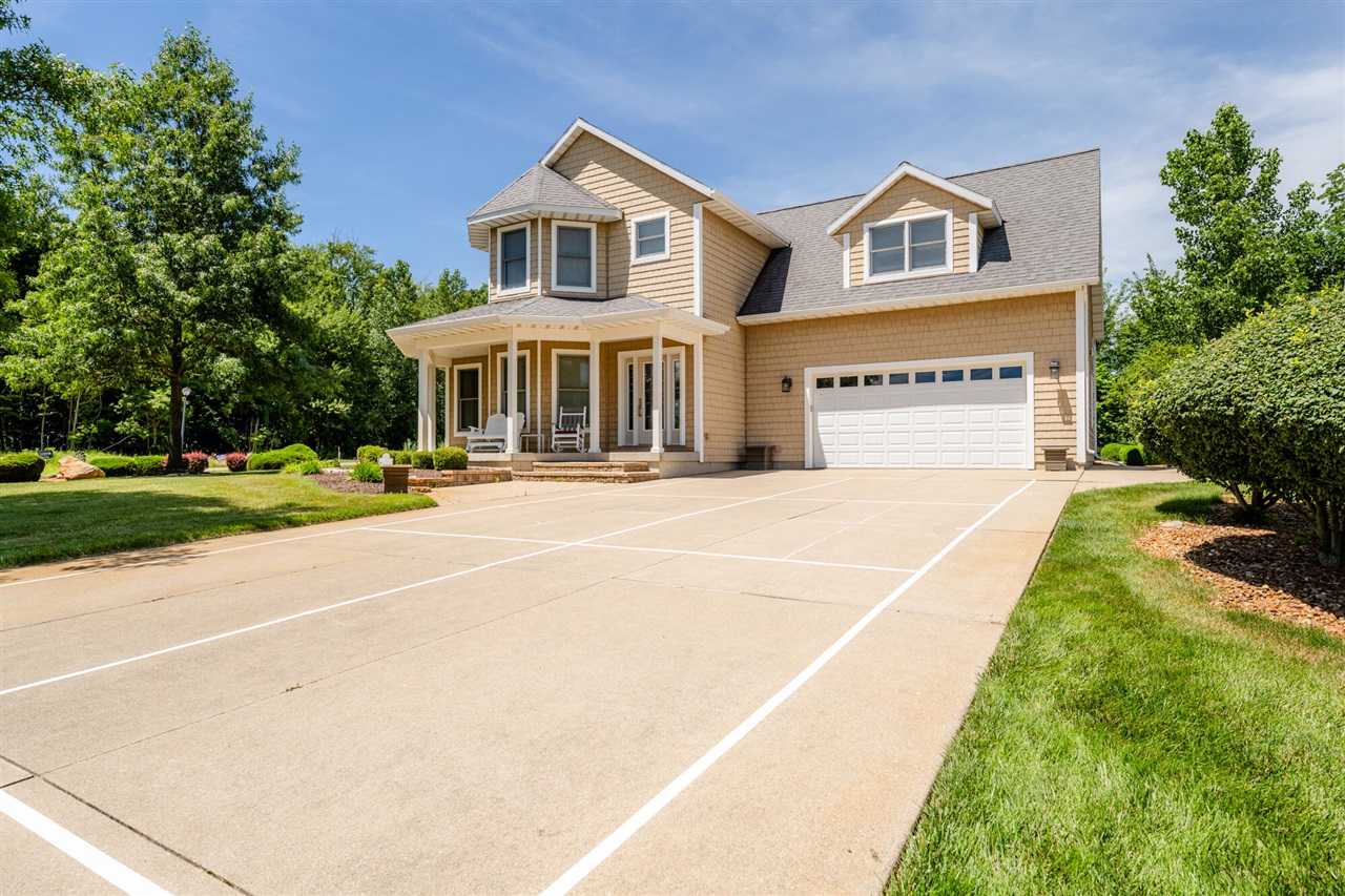 Homes for sale in Watervliet, MI | 5949 Osprey Ln, Watervliet, MI 49098 | MLS# 70519396