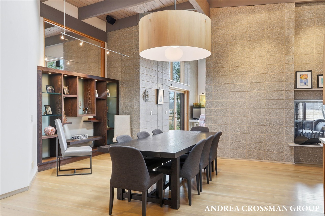 6465 Sandhill Lane, Fennville, MI, 49408