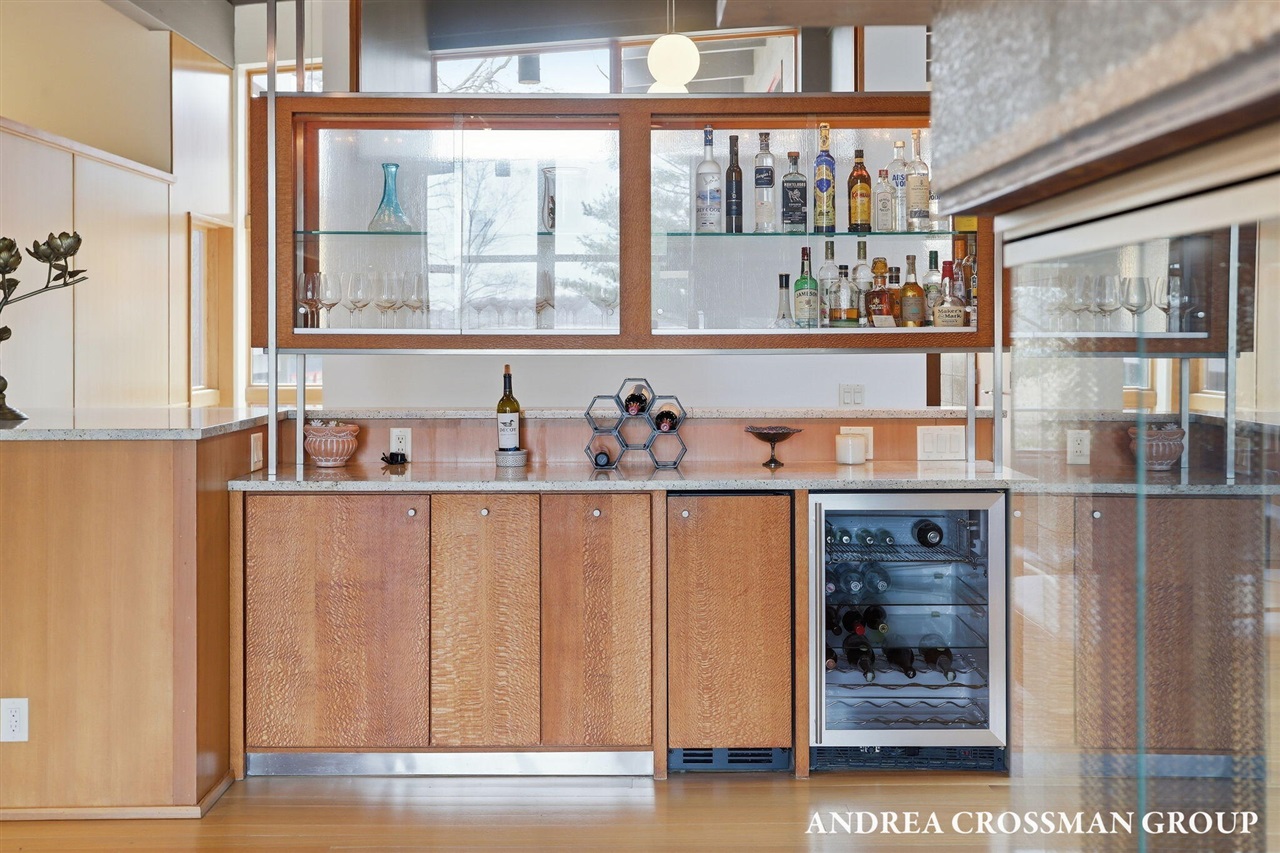 6465 Sandhill Lane, Fennville, MI, 49408