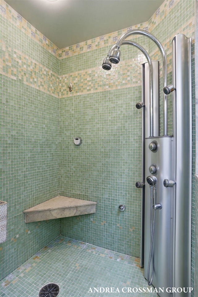 6465 Sandhill Lane, Fennville, MI, 49408