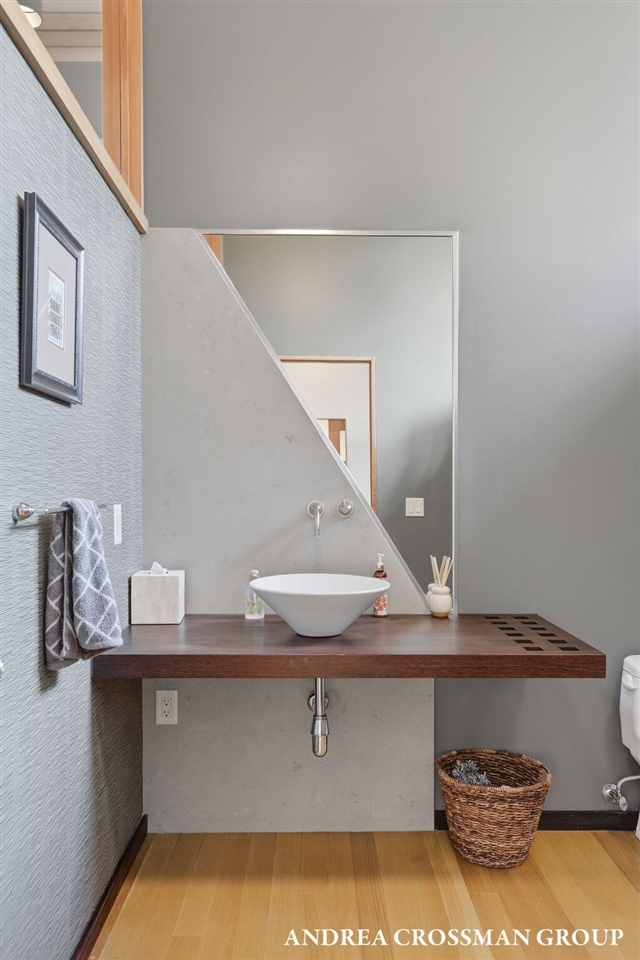 6465 Sandhill Lane, Fennville, MI, 49408