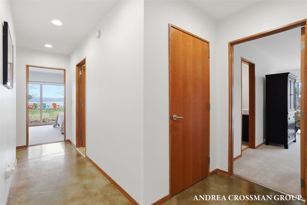 6465 Sandhill Lane, Fennville, MI, 49408