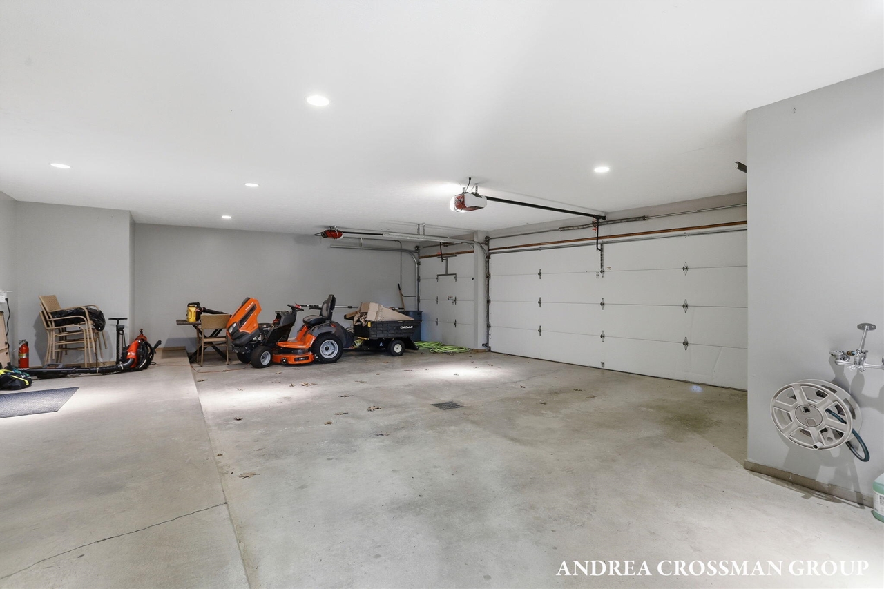 6465 Sandhill Lane, Fennville, MI, 49408