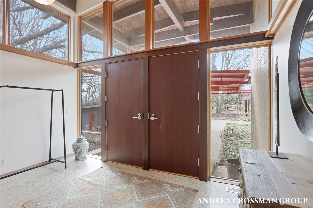 6465 Sandhill Lane, Fennville, MI, 49408