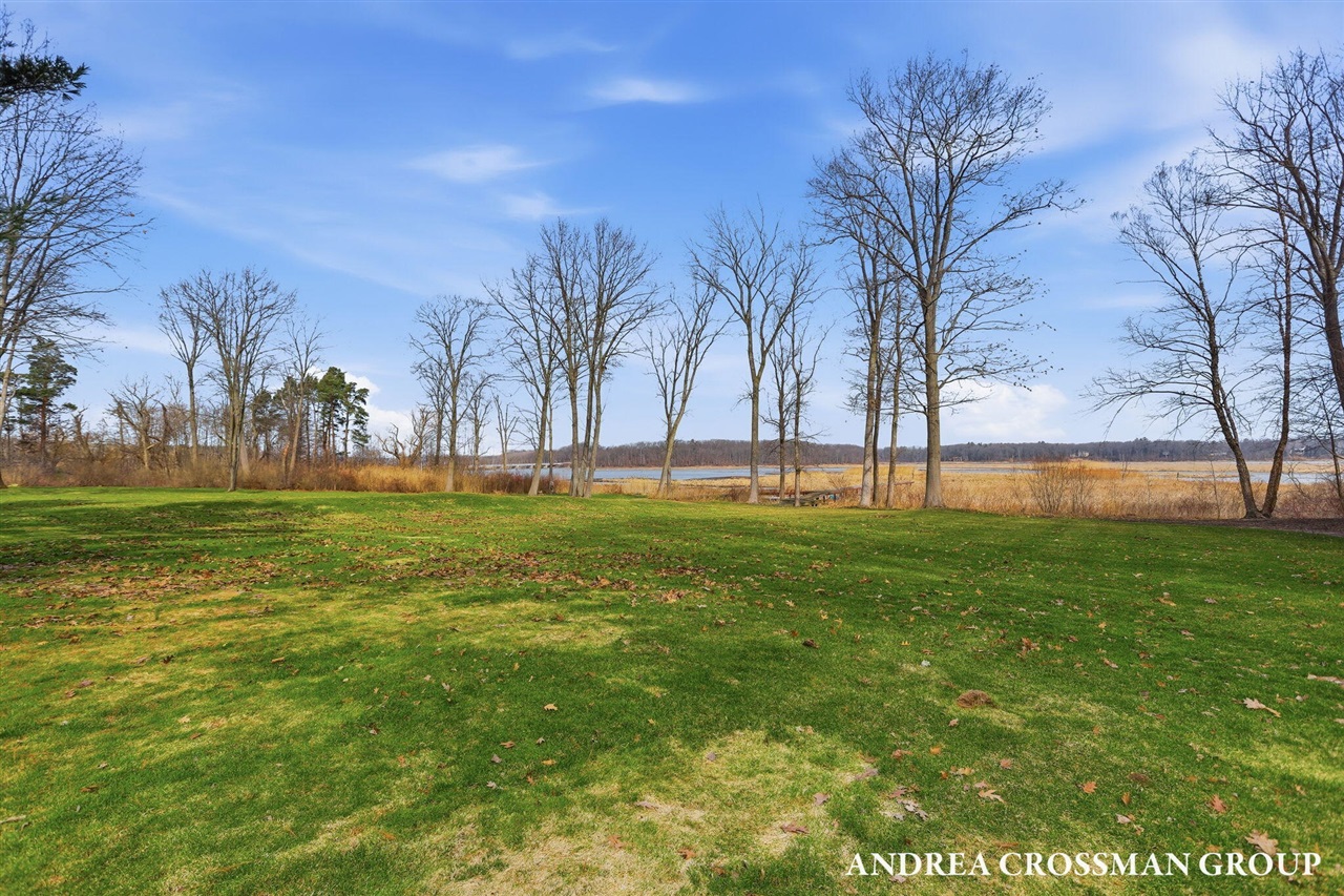 6465 Sandhill Lane, Fennville, MI, 49408