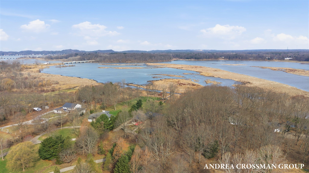 6465 Sandhill Lane, Fennville, MI, 49408