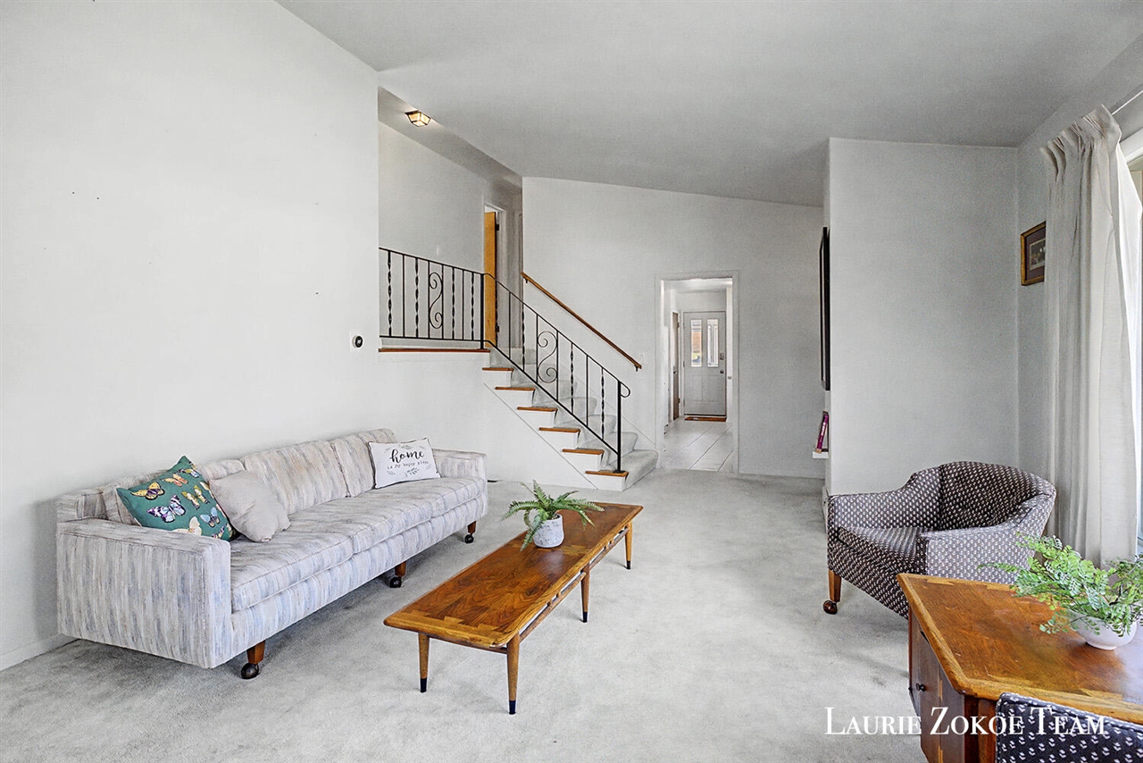 1458 10th Street, Grand Rapids, MI, 49504-3976