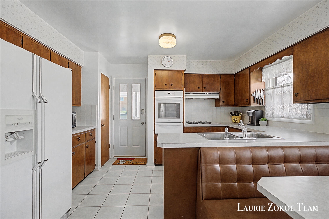 1458 10th Street, Grand Rapids, MI, 49504-3976