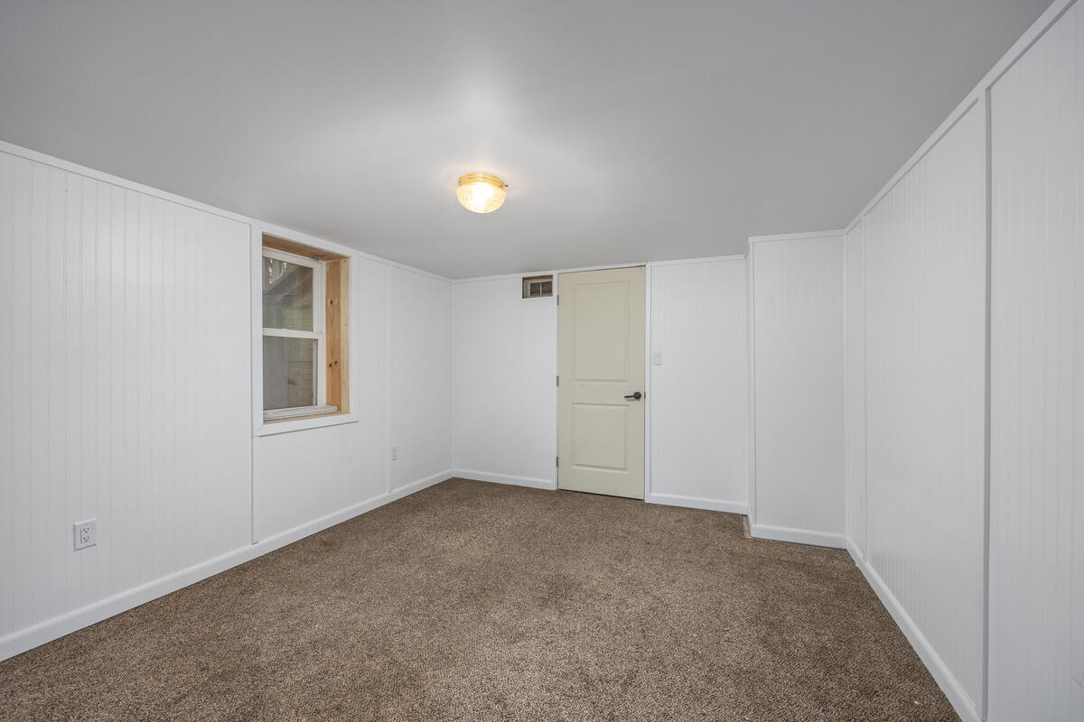 4665 Westshire Drive, Comstock Park, MI, 49321-9324