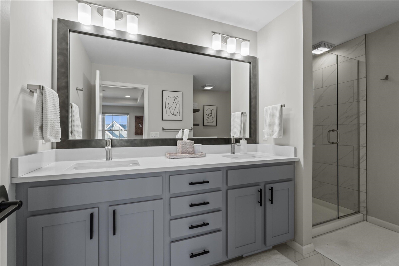 47675 Alden Terrace, Northville, MI, 48168-2612