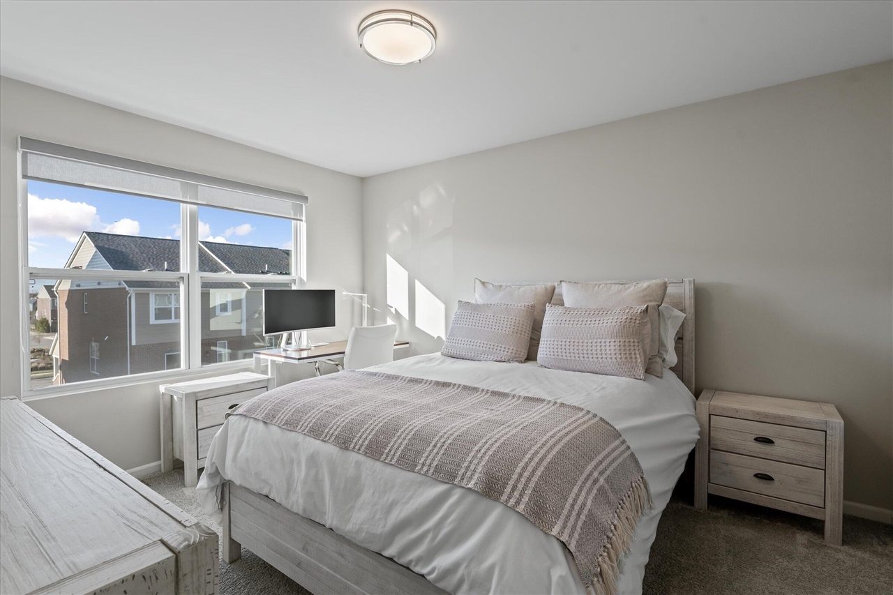 47675 Alden Terrace, Northville, MI, 48168-2612