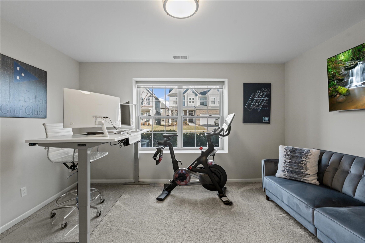 47675 Alden Terrace, Northville, MI, 48168-2612