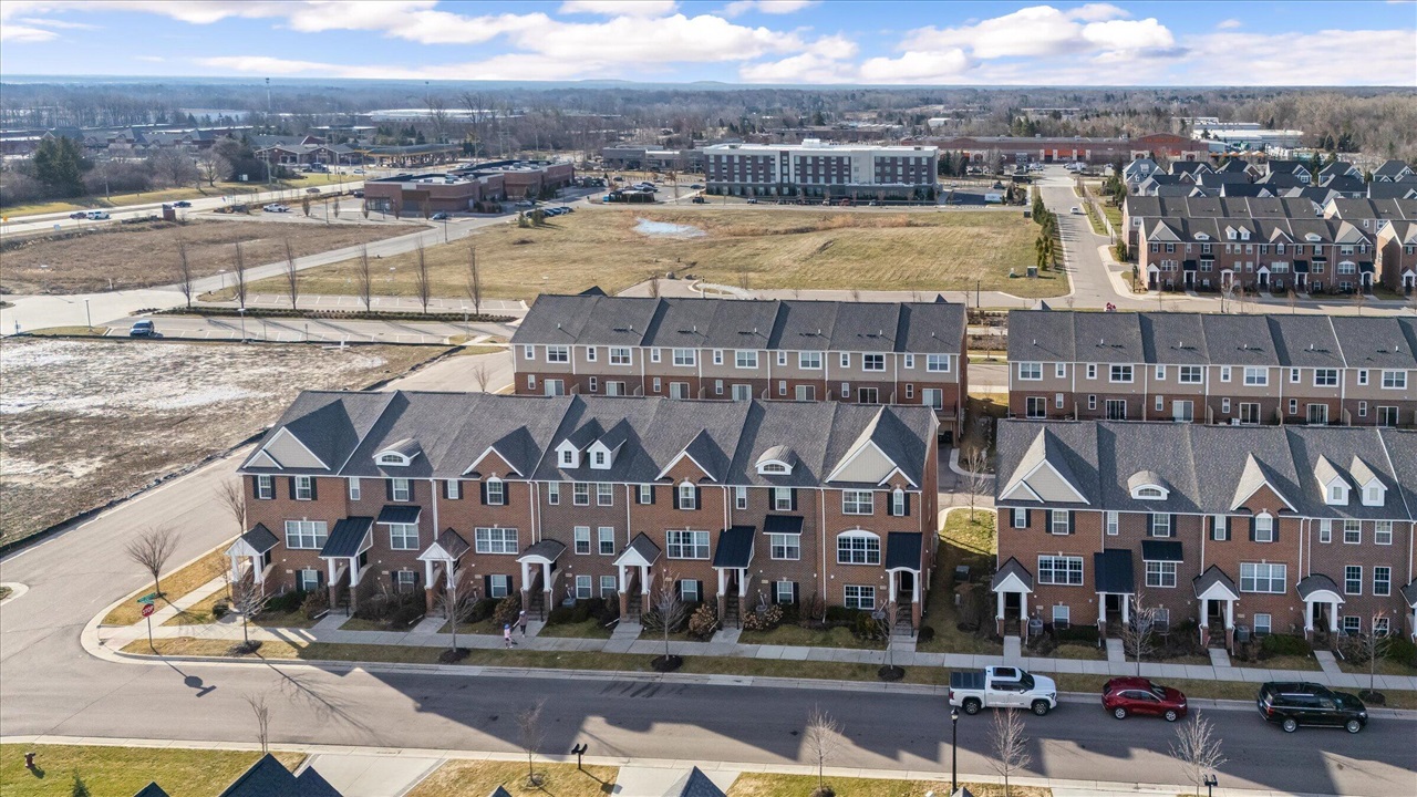 47675 Alden Terrace, Northville, MI, 48168-2612