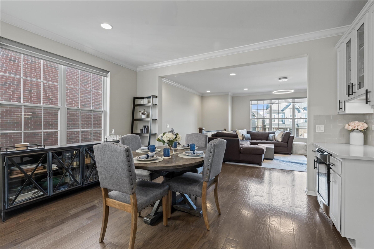 47675 Alden Terrace, Northville, MI, 48168-2612