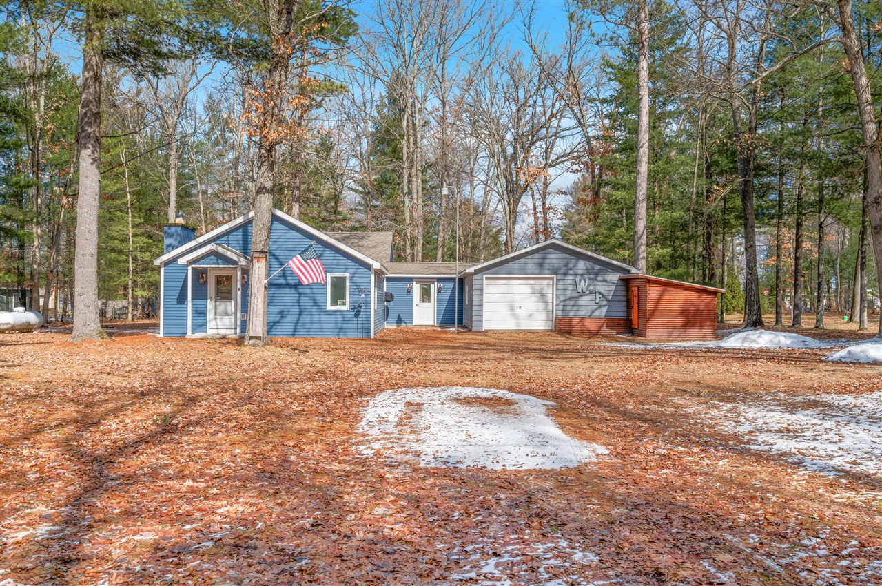 2762 W Southern Avenue, Baldwin, MI, 49304-8515