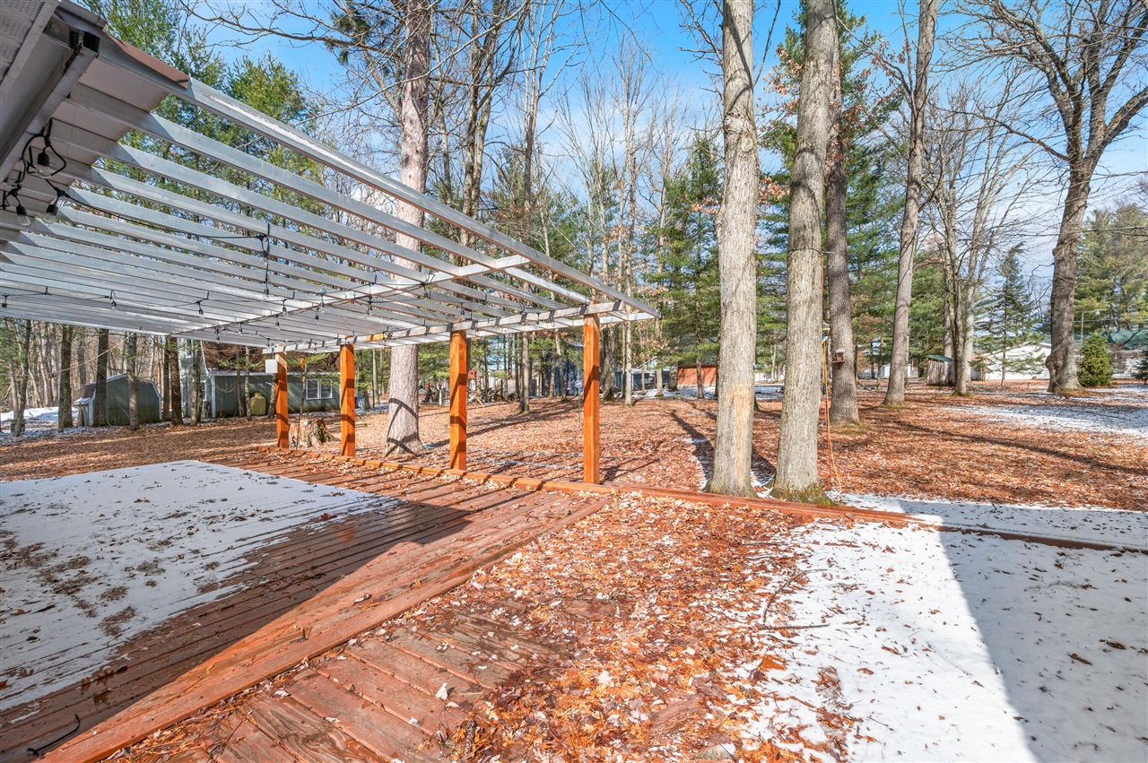 2762 W Southern Avenue, Baldwin, MI, 49304-8515