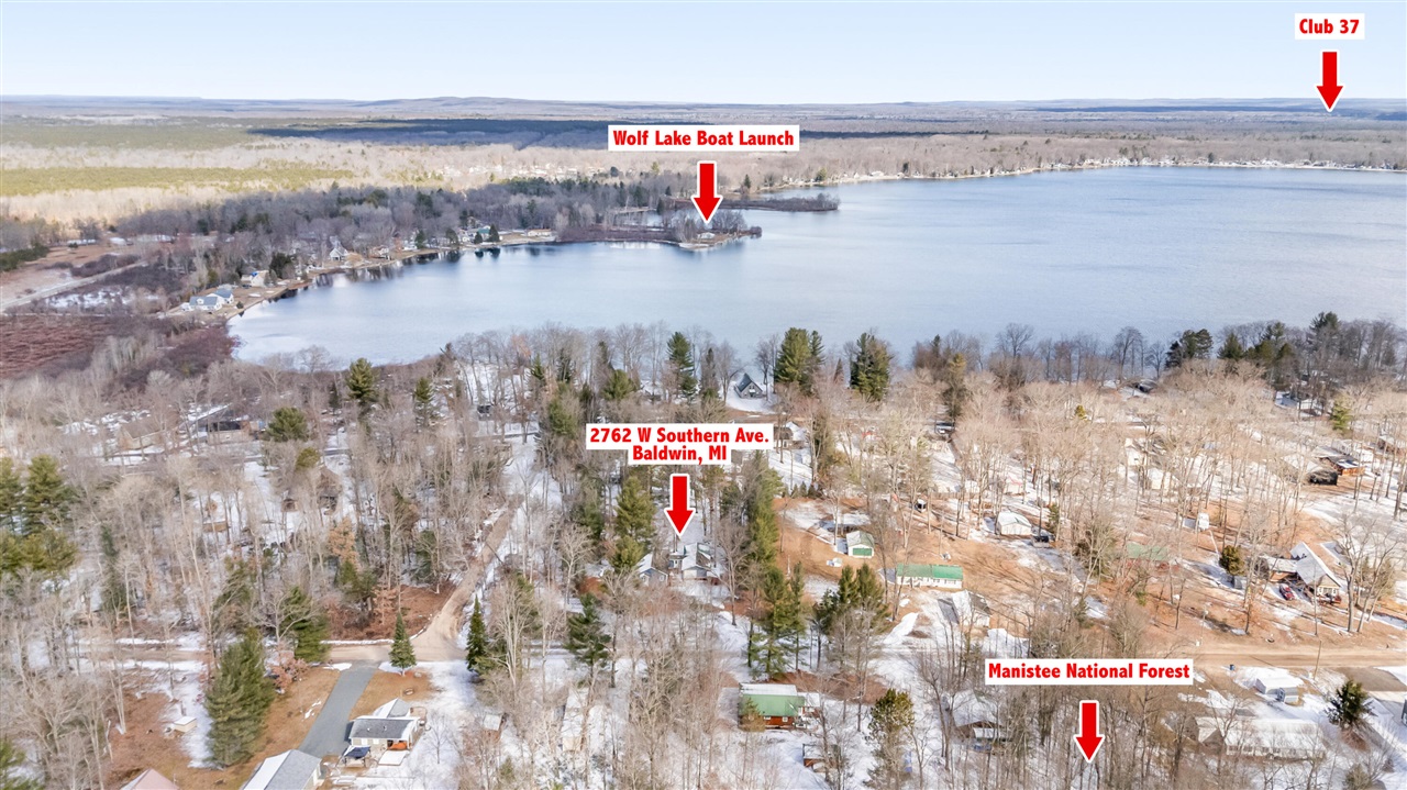 2762 W Southern Avenue, Baldwin, MI, 49304-8515